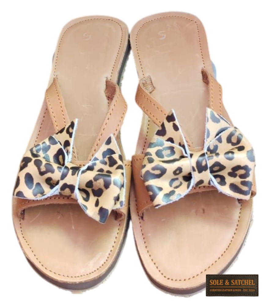 Bow Slip-on